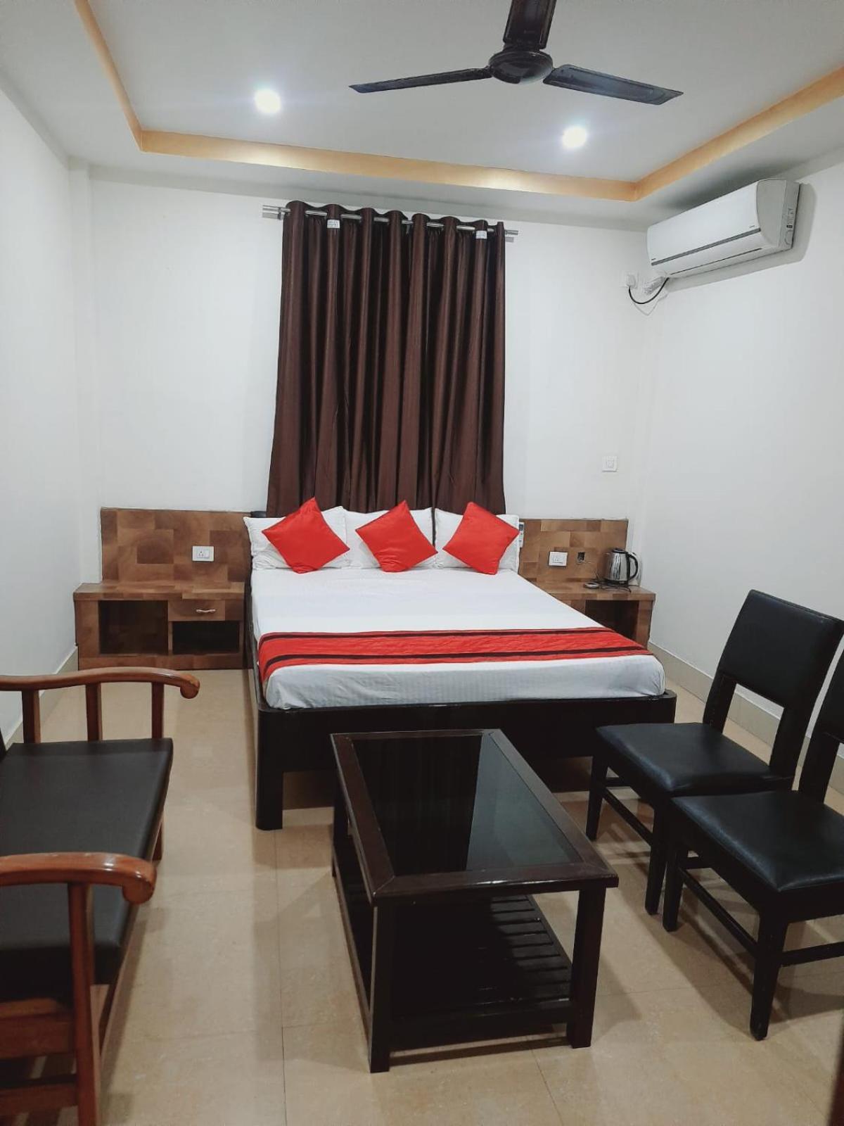 Hotel Knight Inn Airport Guwahati Exterior foto